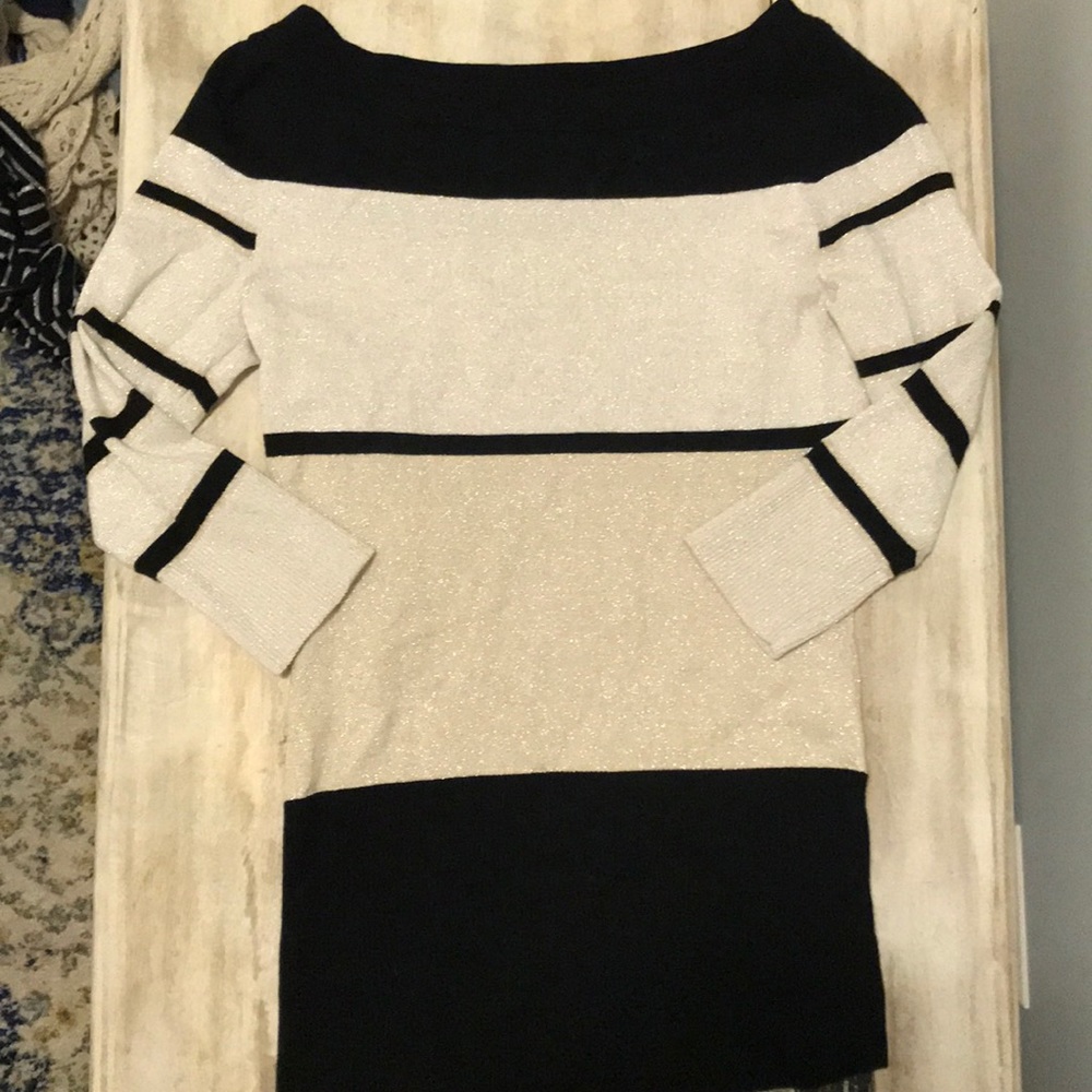 White House BlackMarket Gold and Black Top